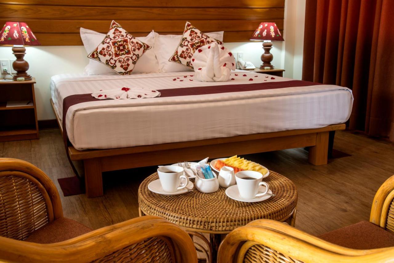Royal Aykare Lodge Баган Екстер'єр фото